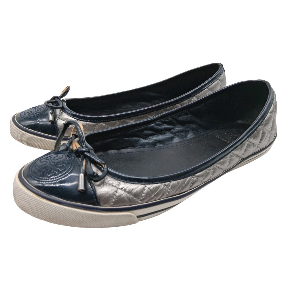 Tory Burch Shoes Womens Size 9.5 Silver Navy Quilted Ballet Flats Logo Toe